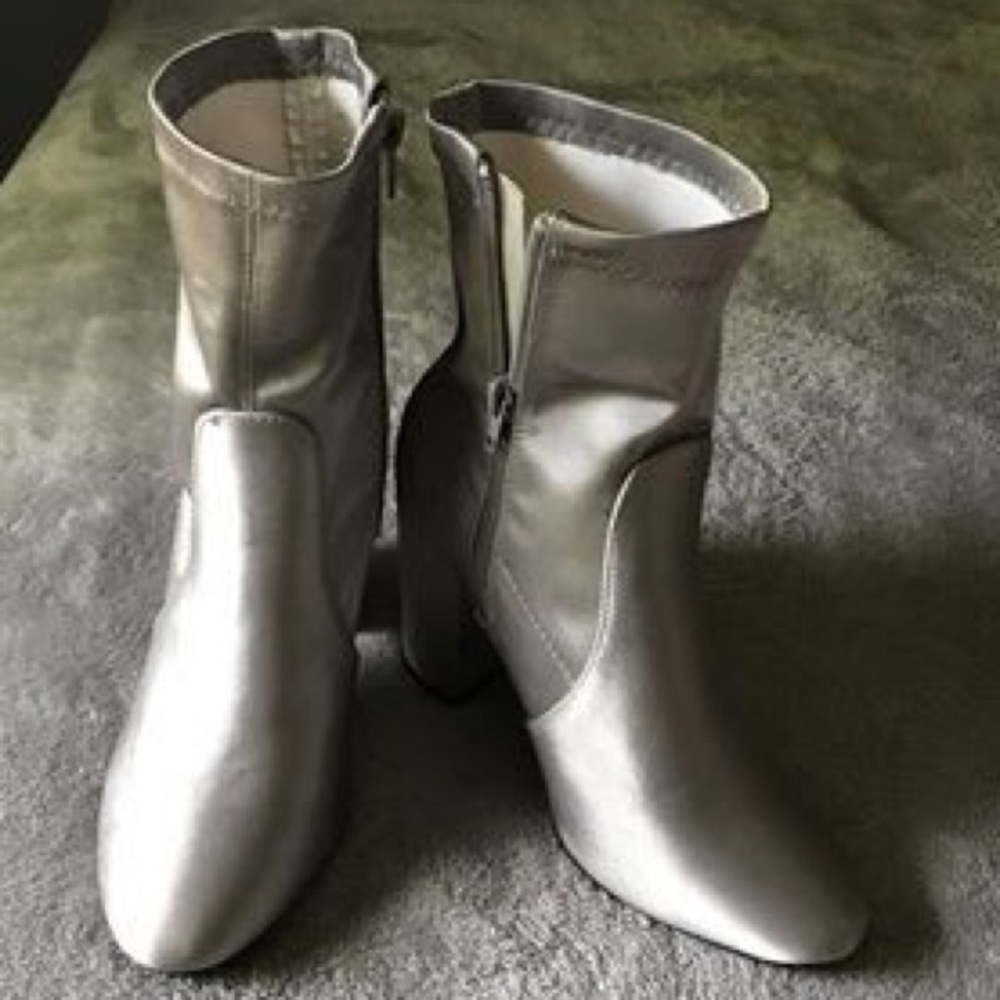 Rue 21 brand new without tags silver boots